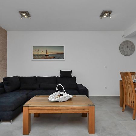 Luxury Apartment Macola Free Beach Parking Μακάρσκα Εξωτερικό φωτογραφία